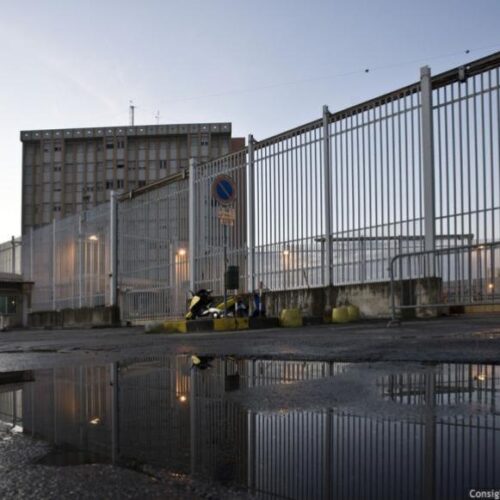 Altro suicidio in carcere. Garante detenuti: “Carcere non deve togliere dignità e speranza”