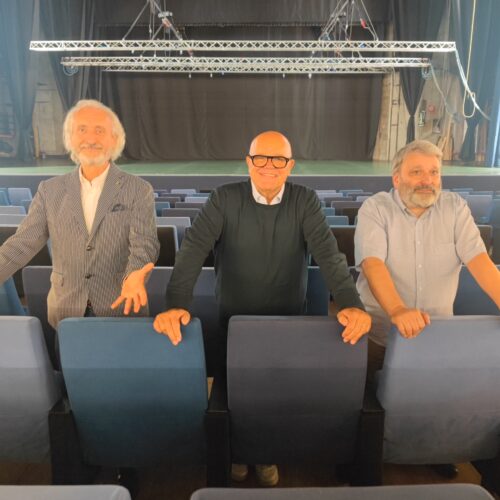 Al Teatro Alessandrino una stagione di sorrisi: da Eleazaro, Ravenna ed Herbert a Calà, Giusti e Solenghi