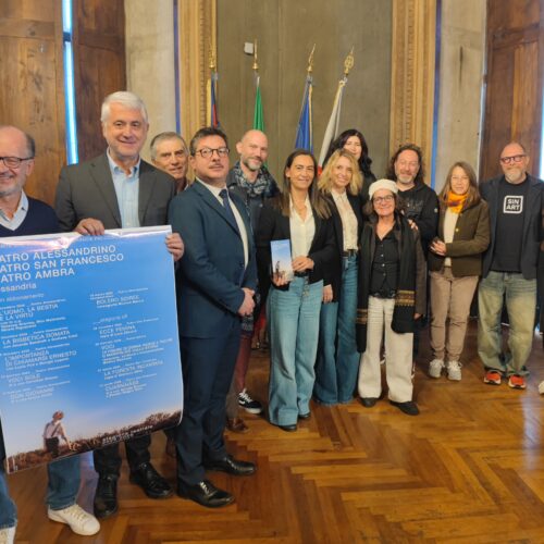 Teatro per tutti ad Alessandria: grandi nomi e compagnie locali nella nuova stagione sui tre palchi cittadini