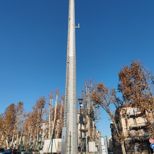 Il Comune su antenna parcheggio Tiziano: “Osservate procedure e autorizzata da Arpa”