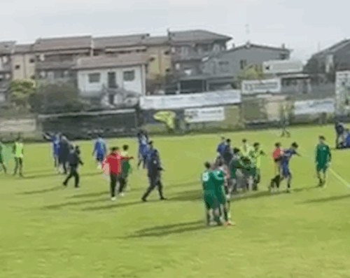 Rissa sul campo del Castellazzo under18, Curino: “Condanno la violenza ma anche la mistificazione”