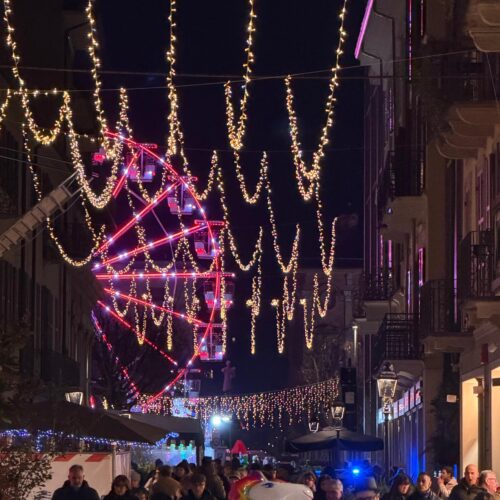 “Un Natale illuminato e partecipato”. Alessandria si accende per le feste 2025