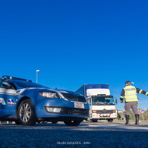 Vendeva auto usate senza autorizzazione: sanzione di 6mila euro