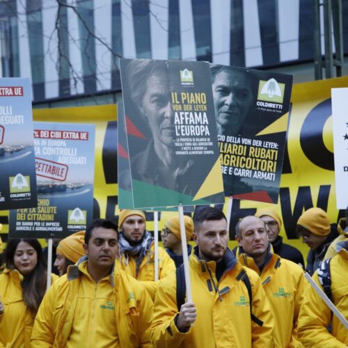 Anche agricoltori alessandrini a Bruxelles per contestare le politiche dell’Ue