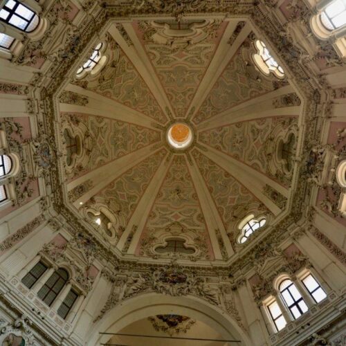 Cherasco, il Santuario degli stucchi e l’orto segreto dei fiori eduli – Piemonte da Scoprire