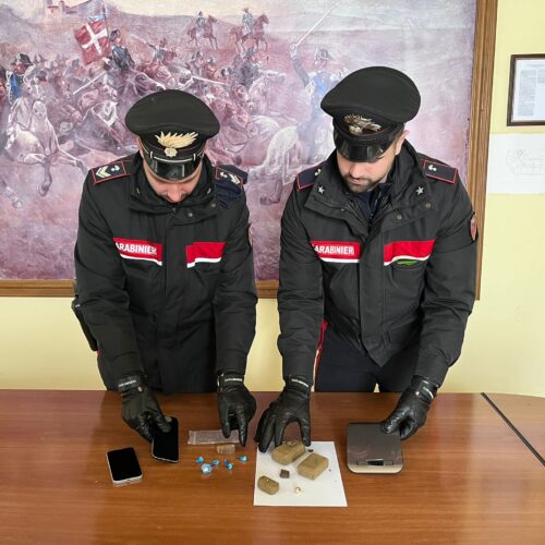 Controlli antidroga a Tortona: un arresto e oltre due etti di stupefacenti sequestrati