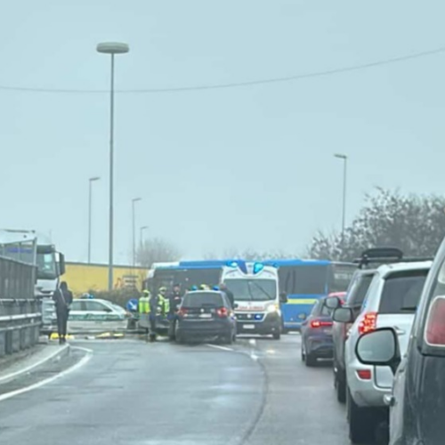 La Cgil dopo la morte di Kamal a Tortona: “Servono interventi strutturali per garantire sicurezza lungo la strada per l’Interporto”