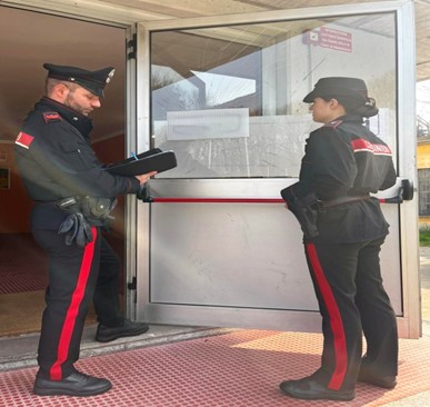 Arrestato dopo due atti vandalici a Mortara