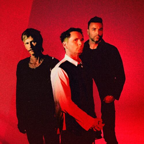 I Muse pubblicano il nuovo album “The WOW! Signal” il 26 giugno
