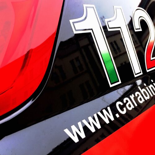 Carabinieri impegnati a far luce sulla morte Elisa, 22enne trovata senza vita in fondo a una scarpata