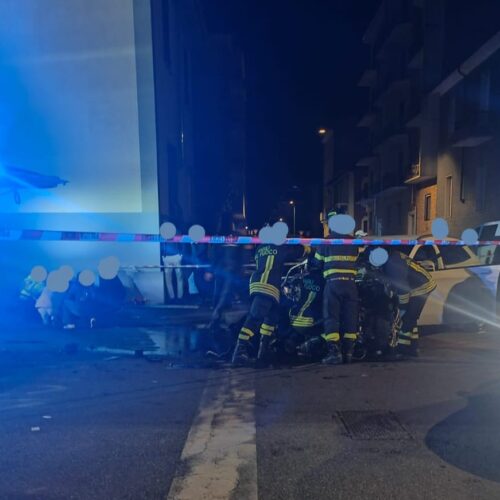 Incidente tra via Wagner e via Pacinotti ad Alessandria: un’auto ribaltata e tre persone ferite non in modo grave