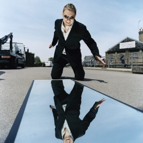 David Gray ha pubblicato Nightjar, un album compagno del seminale ‘Life in Slow Motion’