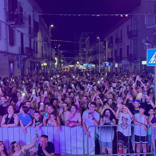 Notte Bianca da record al Cristo: migliaia di persone in strada per la festa del quartiere