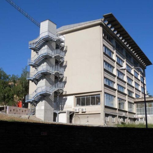 L’addio della liceale Lucrezia alla sua scuola: “Una parte di me sempre qui come le cose che hanno fatto male e bene allo stesso tempo”