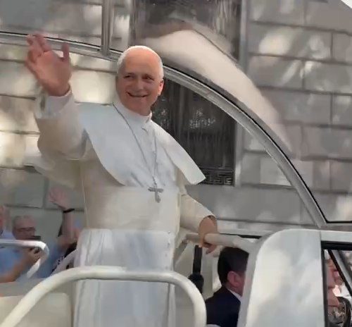 Papa Leone XIV elogia gli studenti del Volta di Pavia per il progetto sull’Arca di Sant’Agostino