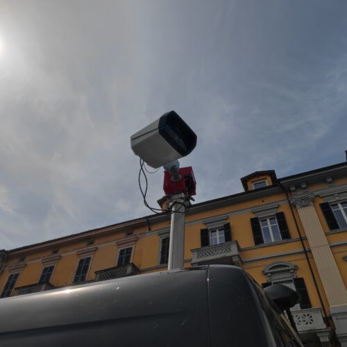 Più occhi di falco in una sola telecamera con ricerche mirate grazie alla Ai: il Comune di Alessandria ci pensa