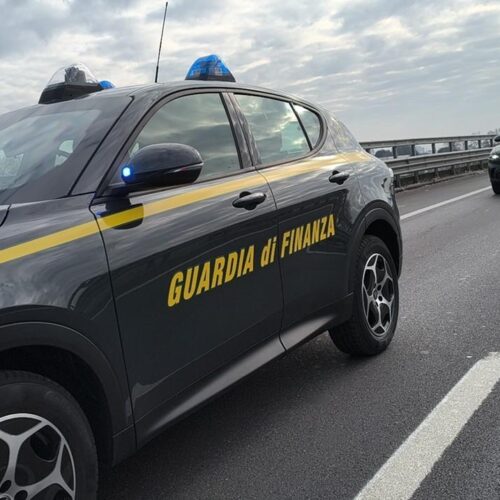 Vendite truffaldine ‘porta a porta’: nella rete 1200 anziane. Chiesto rinvio a giudizio per componenti organizzazione criminale