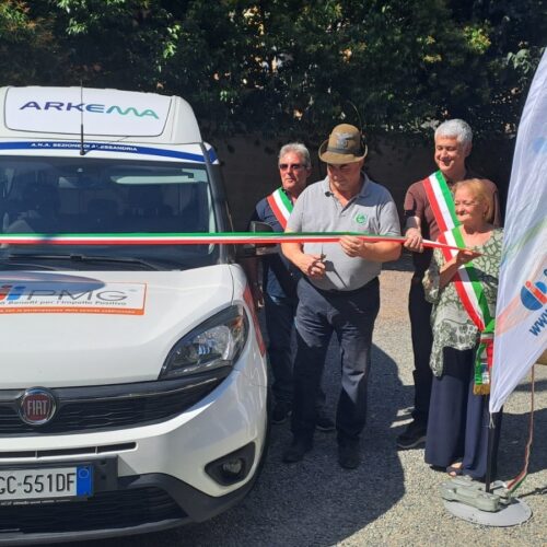 Alpini e sociale: ora un aiuto ancora più efficace grazie a un nuovo mezzo e alla collaborazione di tutti
