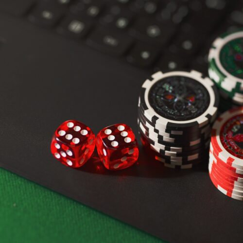Gioco d’azzardo, in provincia di Alessandria speso un miliardo: la minoranza in Regione chiede una nuova legge