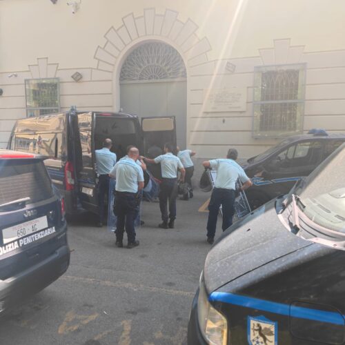 Protesta di alcuni detenuti all’interno del carcere Cantiello e Gaeta di Alessandria