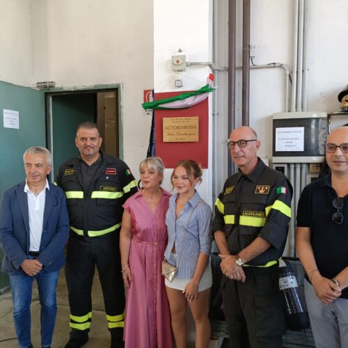Vigili del Fuoco di Acqui: autorimessa intitolata a Felice Guastavigna, il pompiere mancato tre anni fa