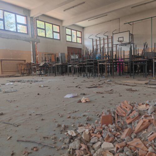 Ancora un anno scolastico senza palestra e mensa al Villaggio Europa ma, finalmente, potrebbe essere l’ultimo