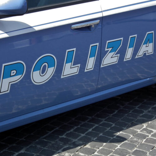 Rapinarono e picchiarono un 70enne a Genova: due sedicenni rintracciati e arrestati in provincia di Alessandria