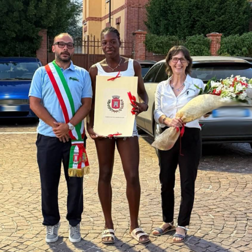Silvia Canape: campionessa italiana di salto in lungo riceve l’abbraccio di Villaromagnano