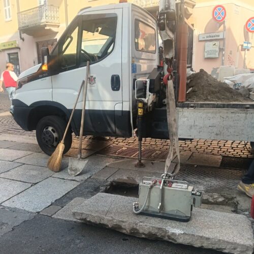 Fino a giovedì chiuso un tratto di via Brescia ad Alessandria per lavori urgenti