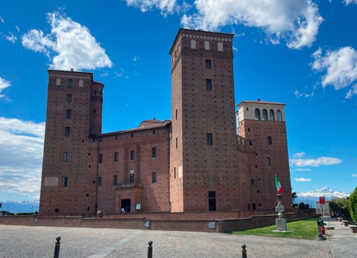 Castelli Aperti, domenica 23 agosto tornano le visite nelle dimore storiche del Piemonte